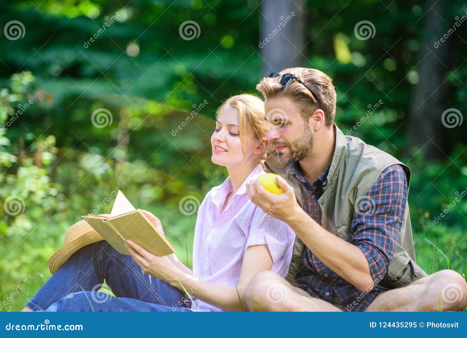 Readers Romances Dating Loving