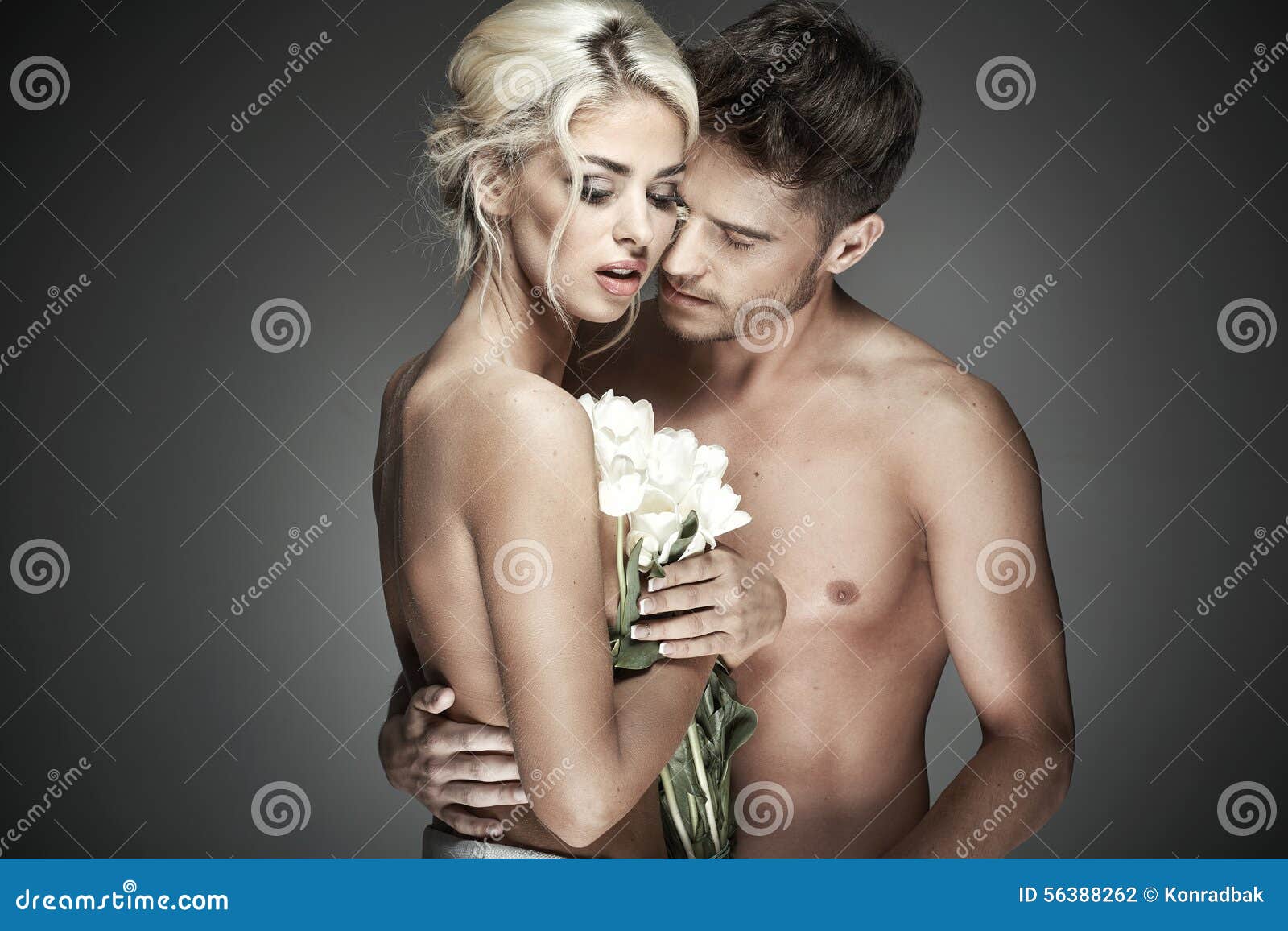 Naked Couple Photo 8