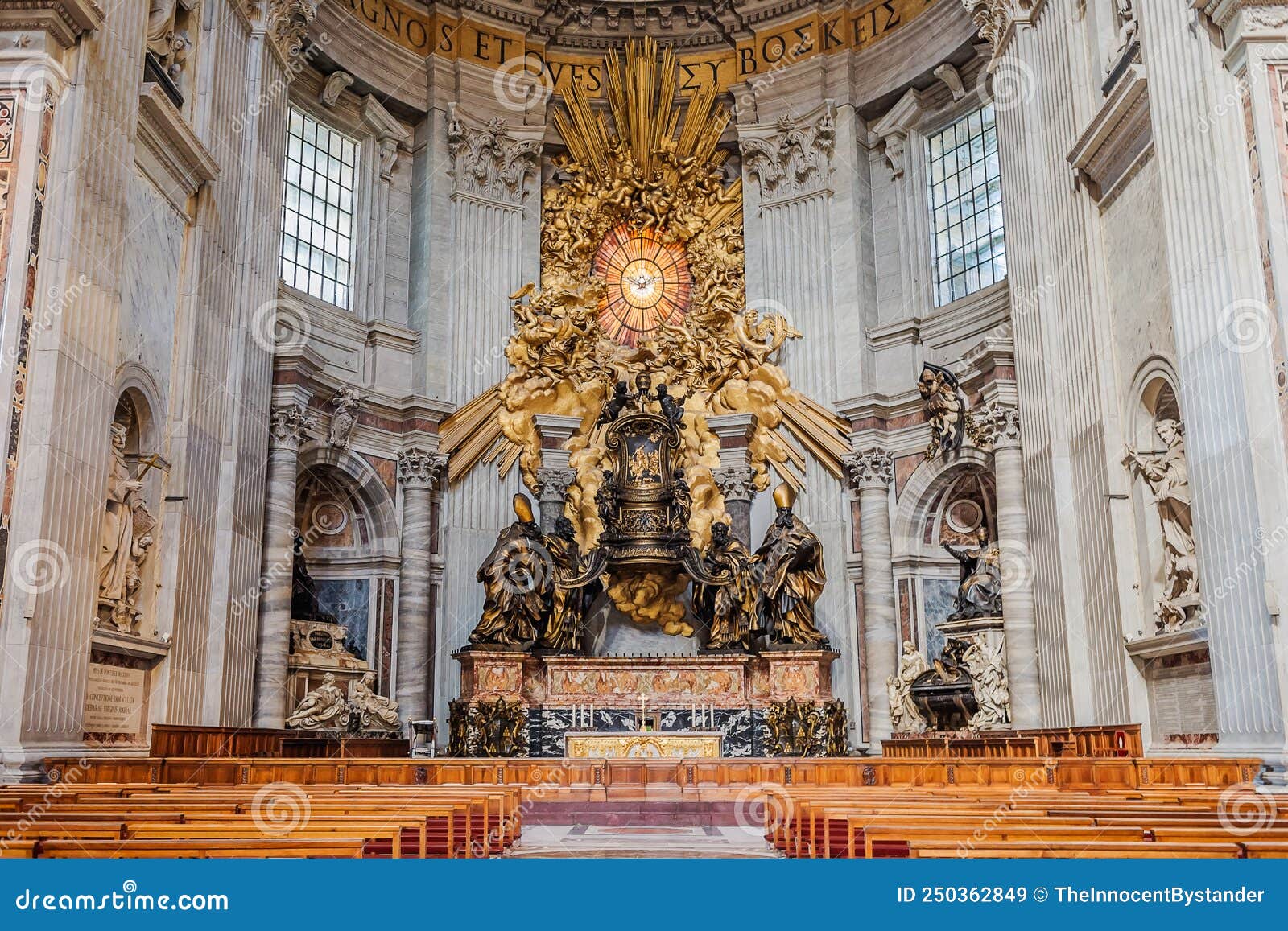 New Liturgical Movement: The Relic of St Peter's Chair Exposed in the  Vatican Basilica, image size:1600x1157