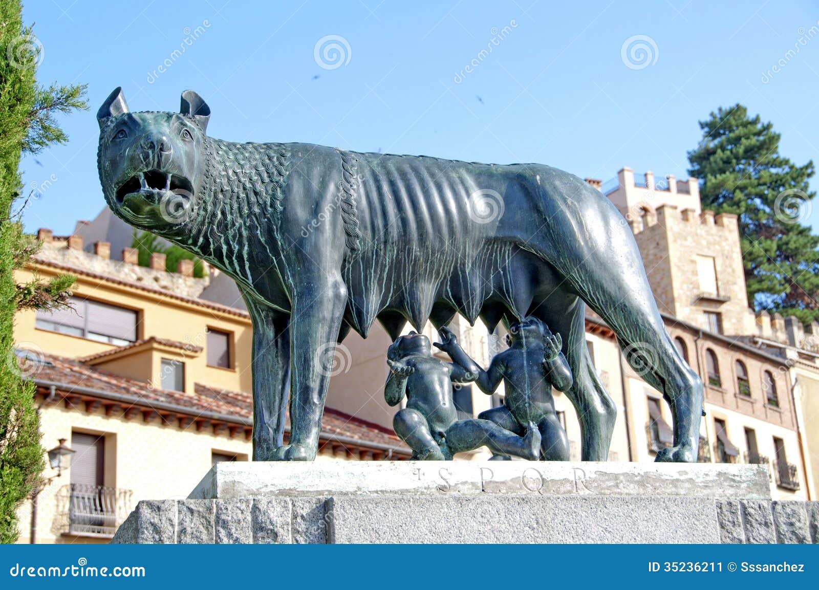 Romulus And Rémulo Stock Image - Image: 35236211