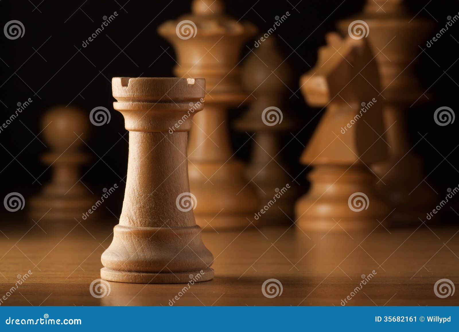 Rook chess hi-res stock photography and images - Alamy