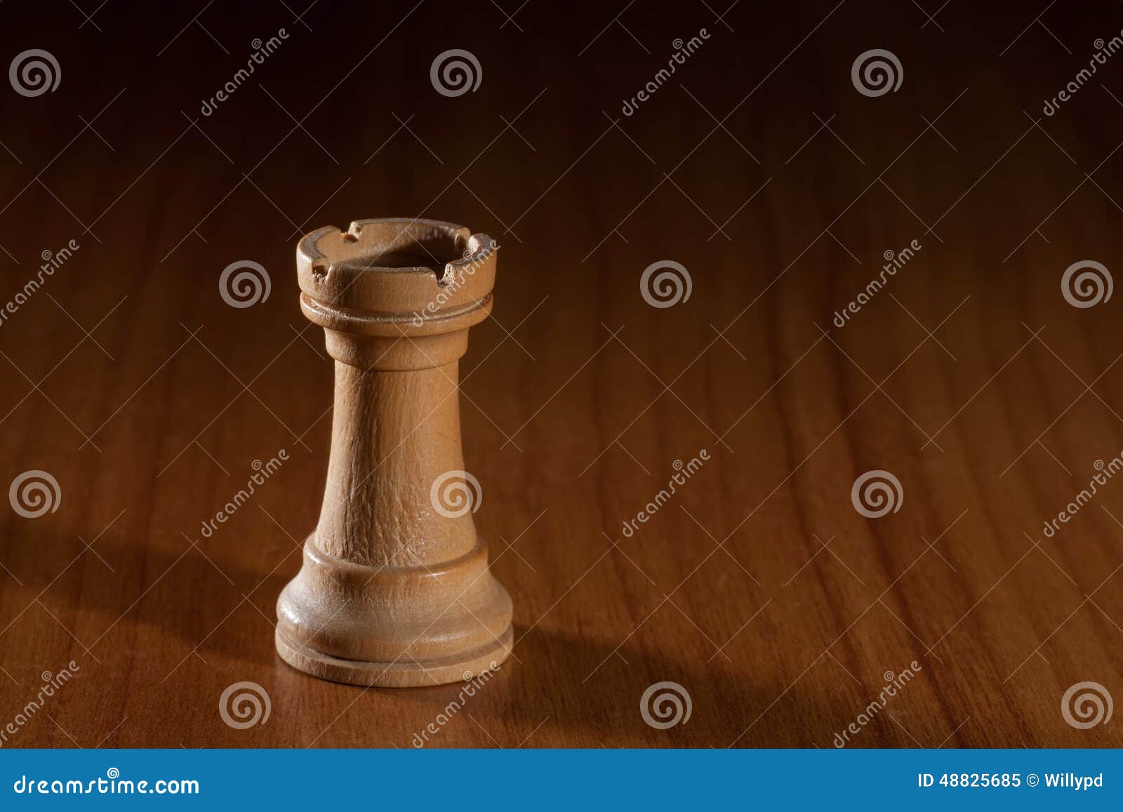 Rook chess hi-res stock photography and images - Alamy