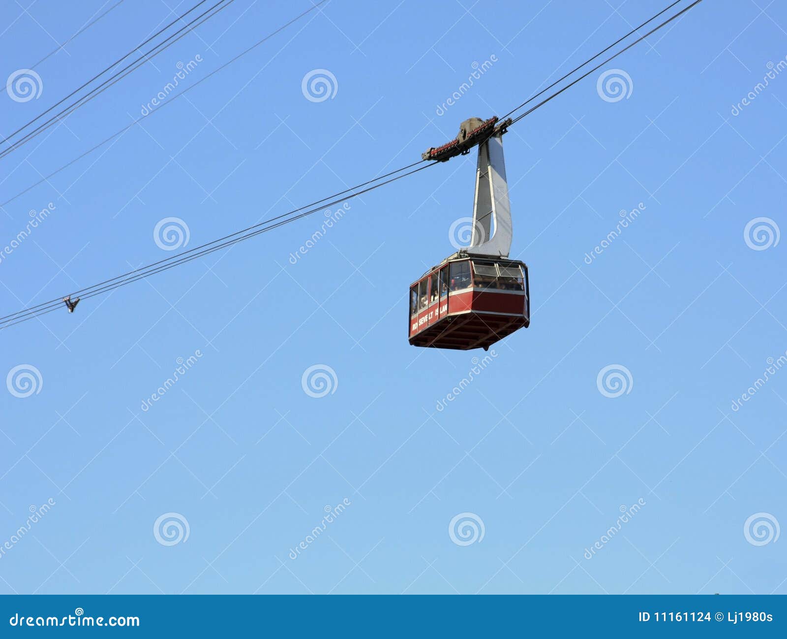 roosevelt-island-cable-car-stock-photo-image-of-york-11161124