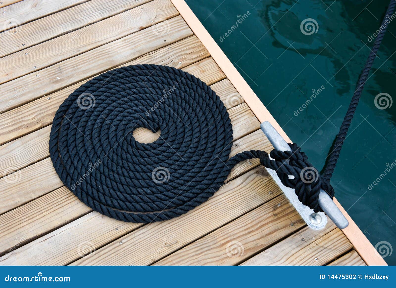 Rope of yacht stock photo. Image of bollard, elements 14475302