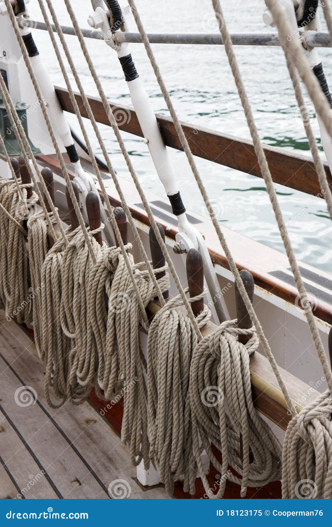 Ropes and Rigging on an Old Sail Ship Stock Image - Image of bundle, mast:  18123175