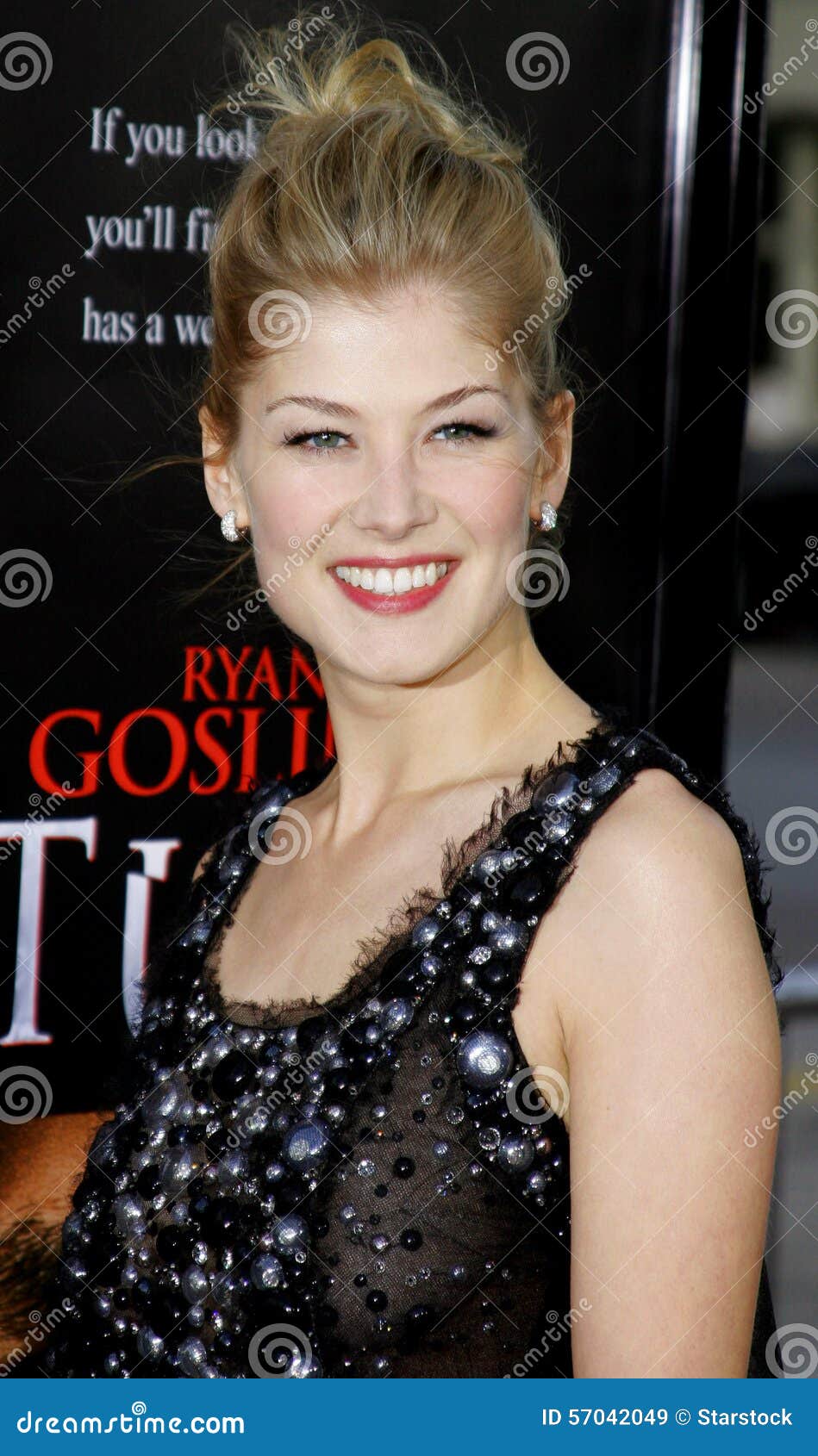 Rosamund Pike editorial stock image. Image of event, pike - 57042049