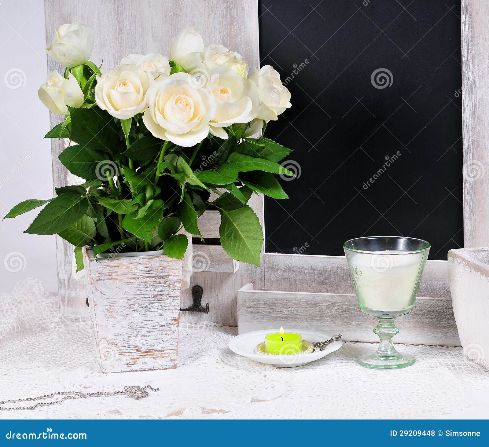 Rosas que Wedding o branco do vintage do amor brandamente