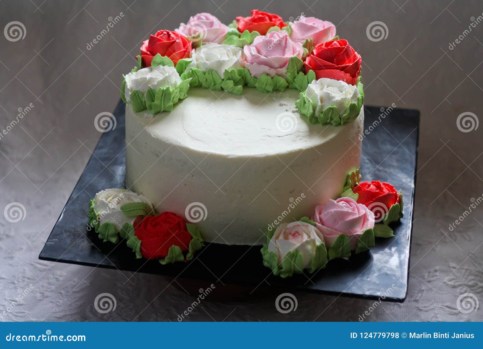 Simple Rose Swirl Cake by KirstysCakes on DeviantArt