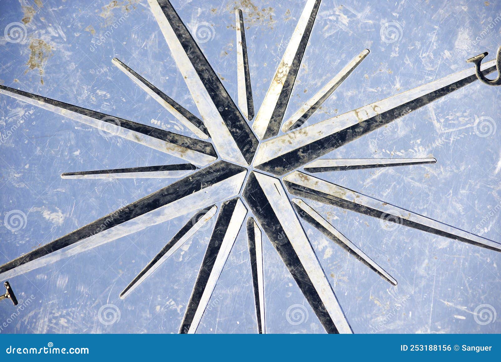 rose of the winds of the floor of the platform of the viewpoint of the puente del petroleo on the beach of badalona,