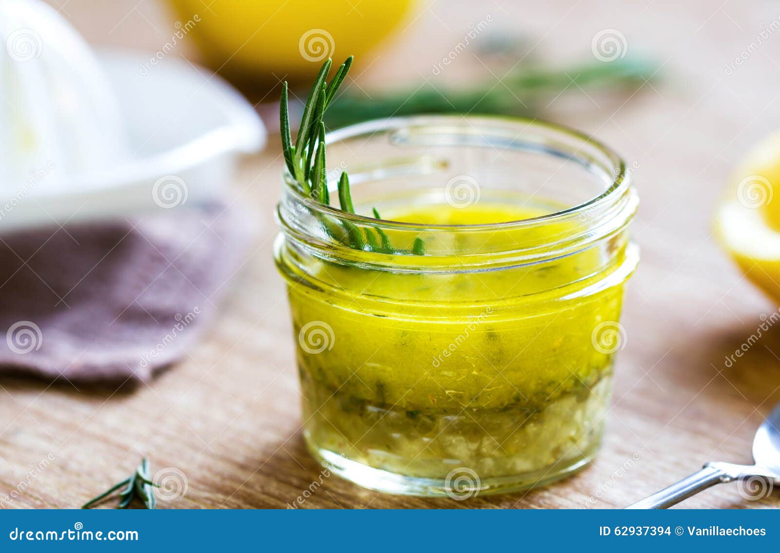 rosemary and garlic lemon salad dressing