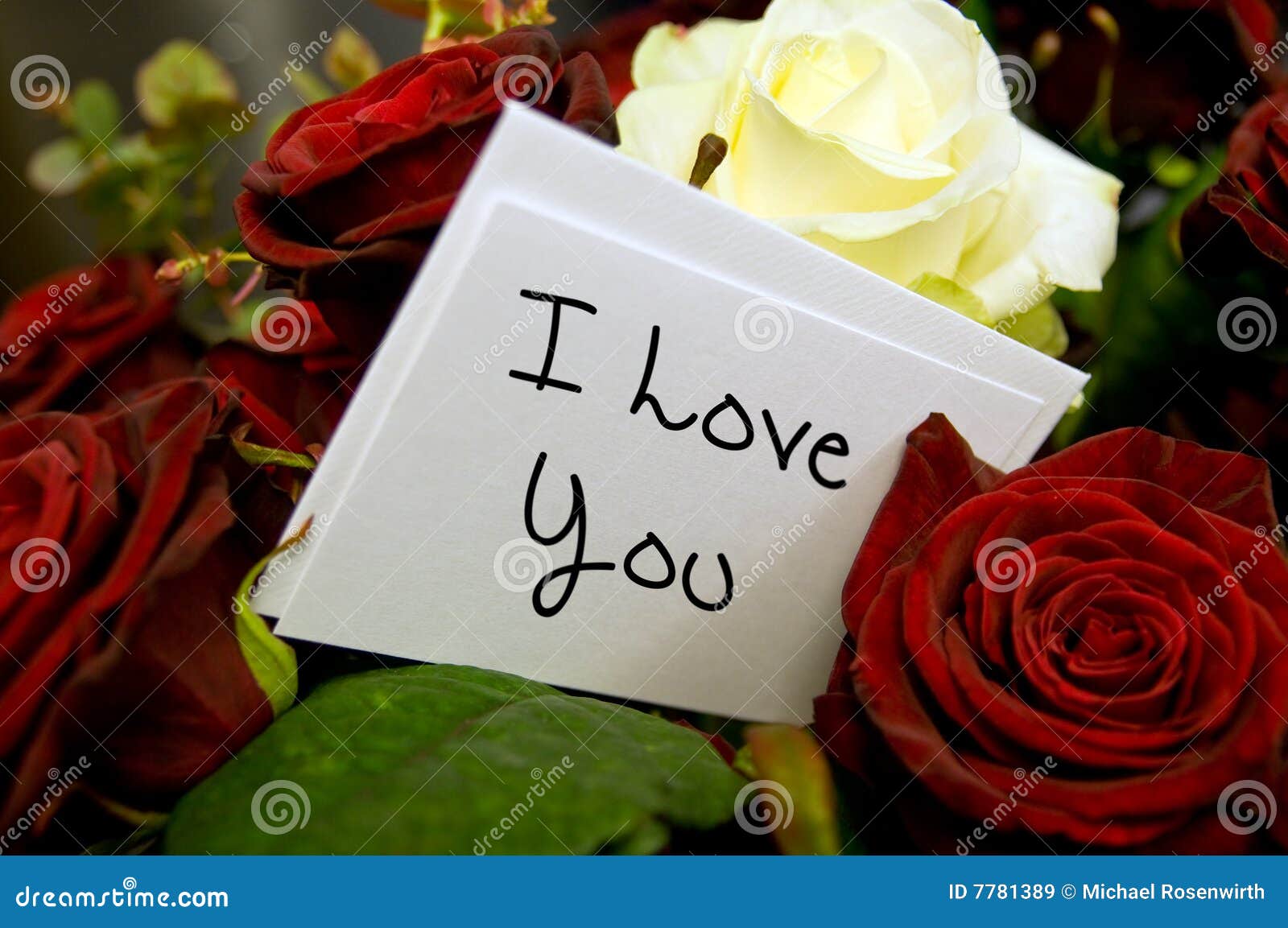 Rosen Mit Ich Liebe Dich Karte Stockbild Bild von geschenk, neigung