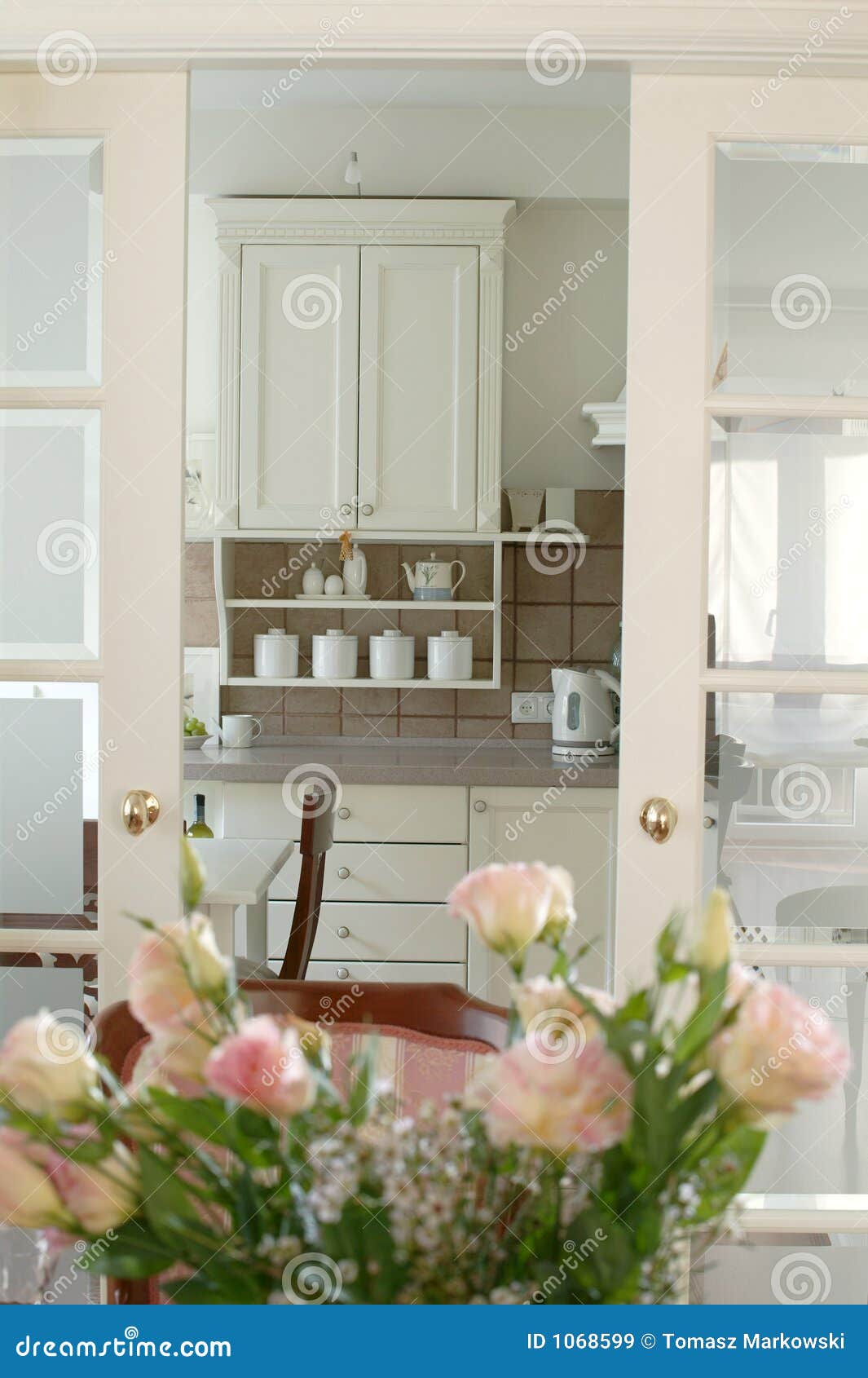 Roses in the kitchen stock image. Image of ceramic, detail 1068599