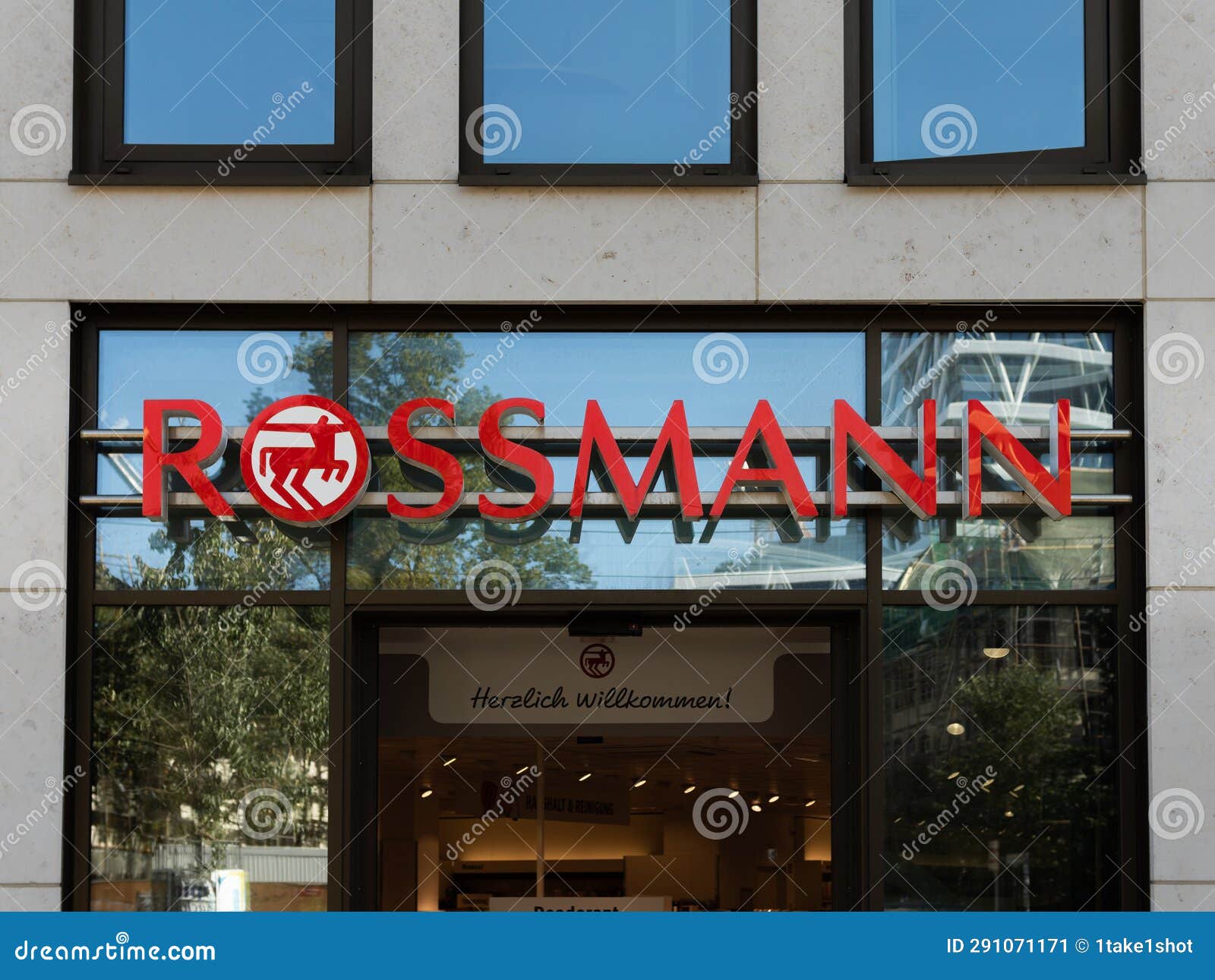 POLAND, BYDGOSZCZ - January 14, 2022: Rossmann Drogeria Parfumeria Cosmetic  Shop. Signage of Germany's second-largest drug store chain Stock Photo