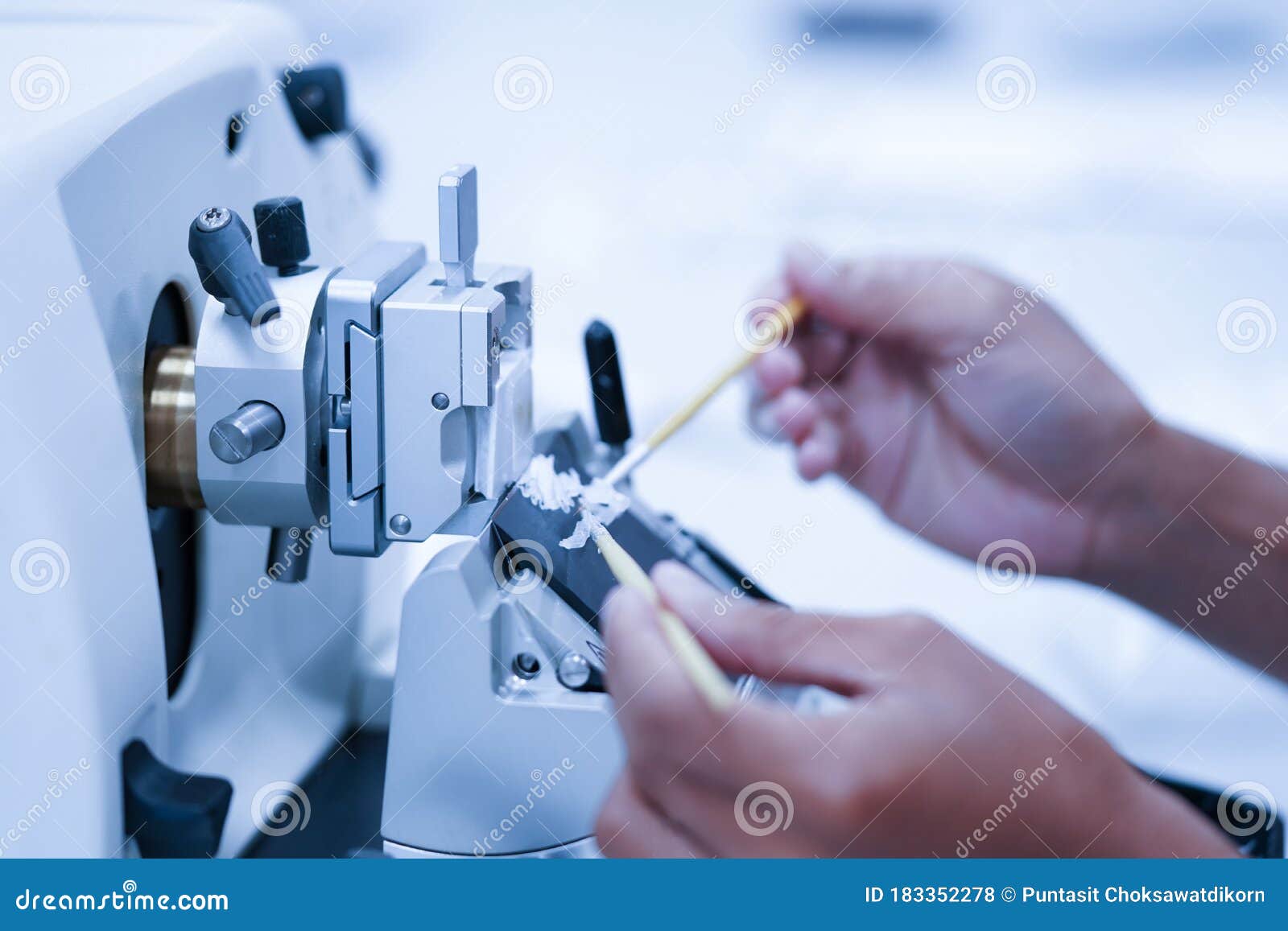 rotary microtome section for diagnosis in pathology make microscope slide histology