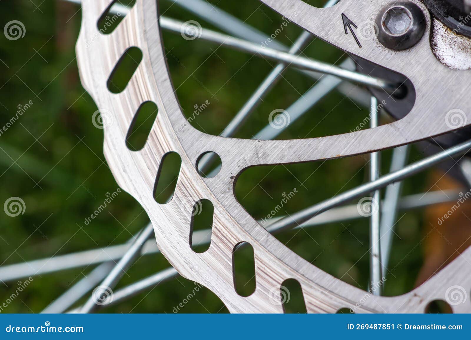 Rotor De Freno De De Bicicleta En El Foco. Detalles Metálicos Del Concepto De de archivo - Imagen de ciclo, equipo: 269487851