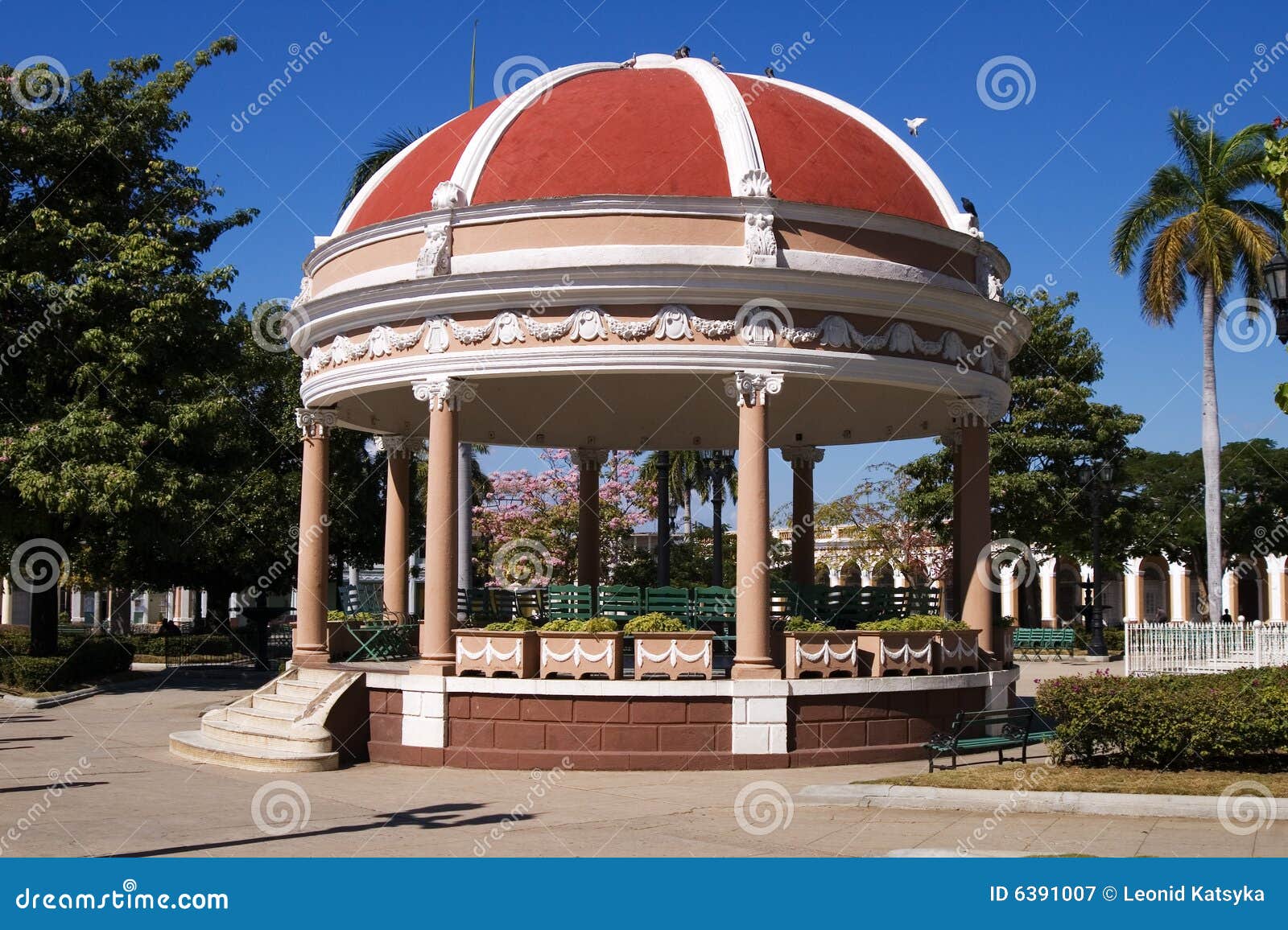 rotunda in cienfuegos city centre, cuba