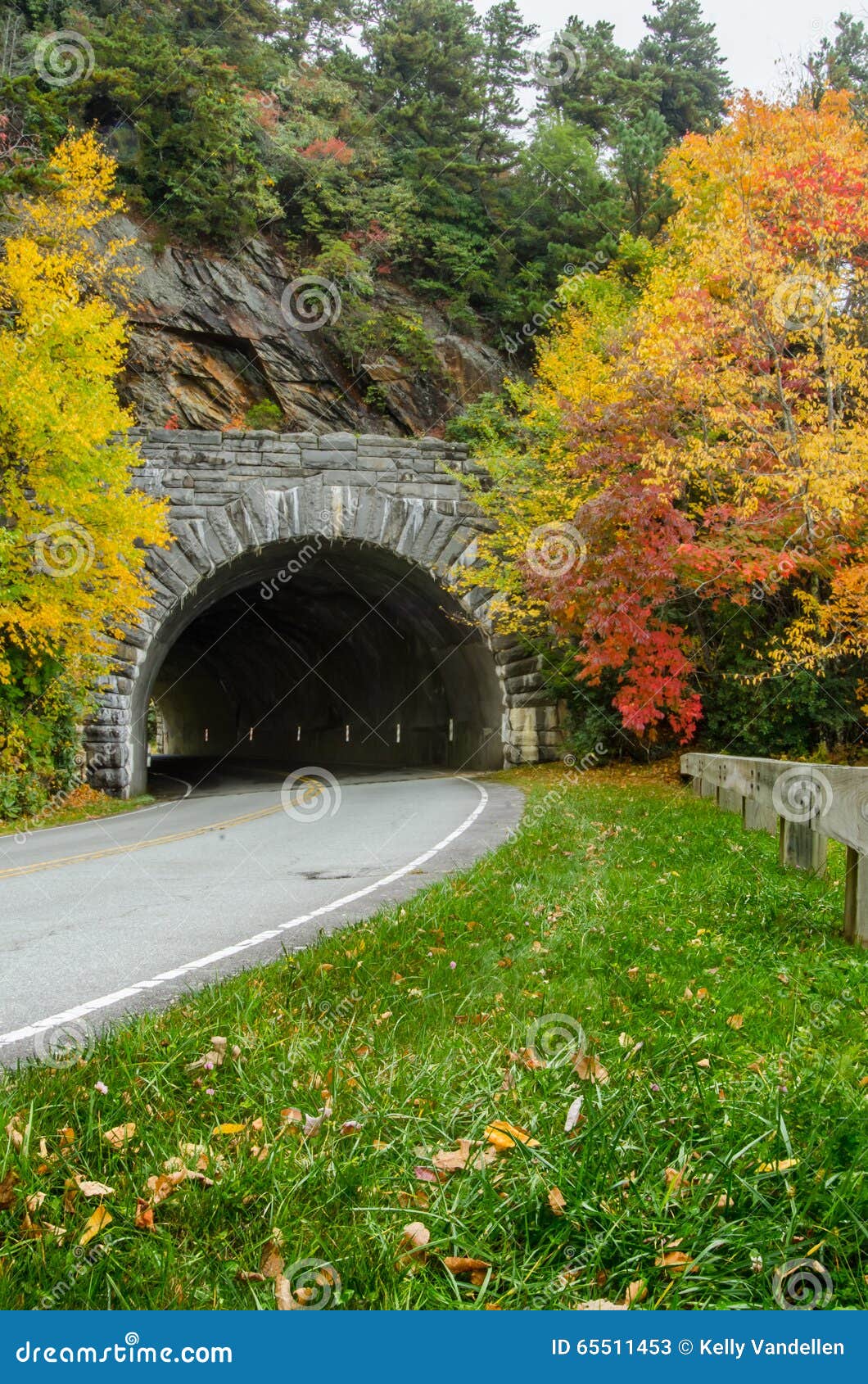 Rough Ridge Tunnel Vertical Stock Image Image of national, macadam