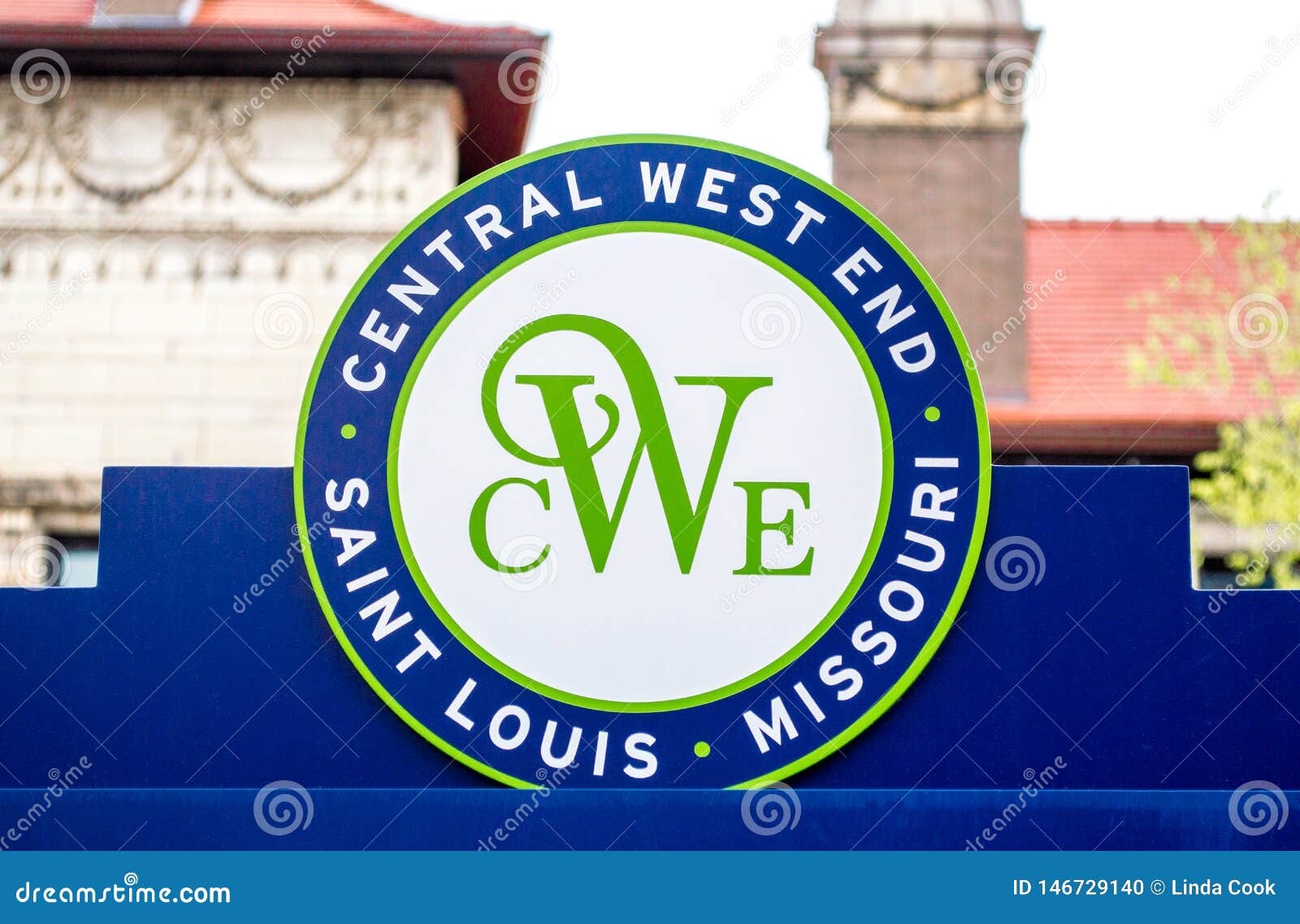 Round Welcome Sign In The St. Louis Central West End Area Editorial Image - Image of business ...