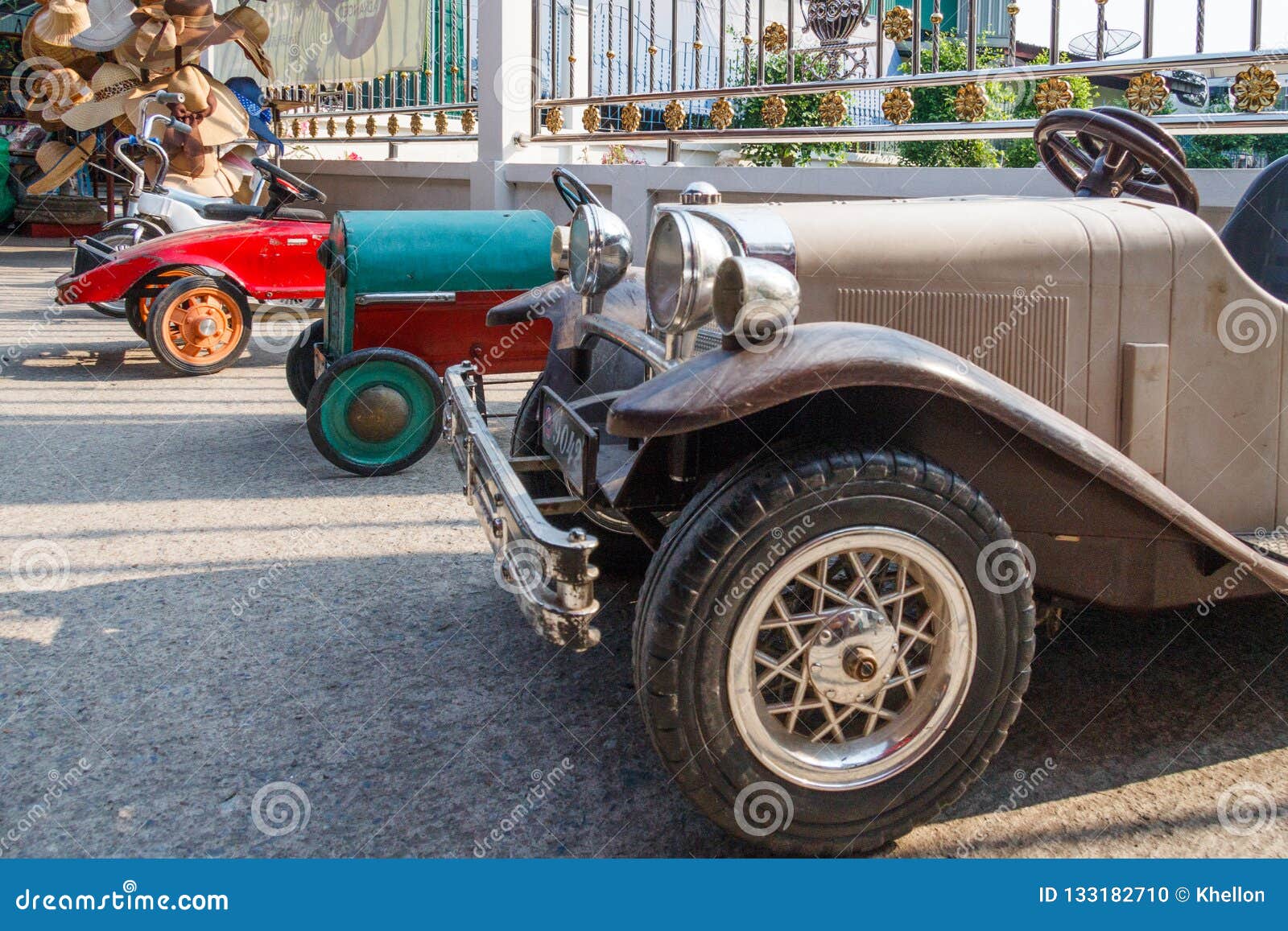 Row of antique pedal cars editorial image. Image of thailand - 133182710