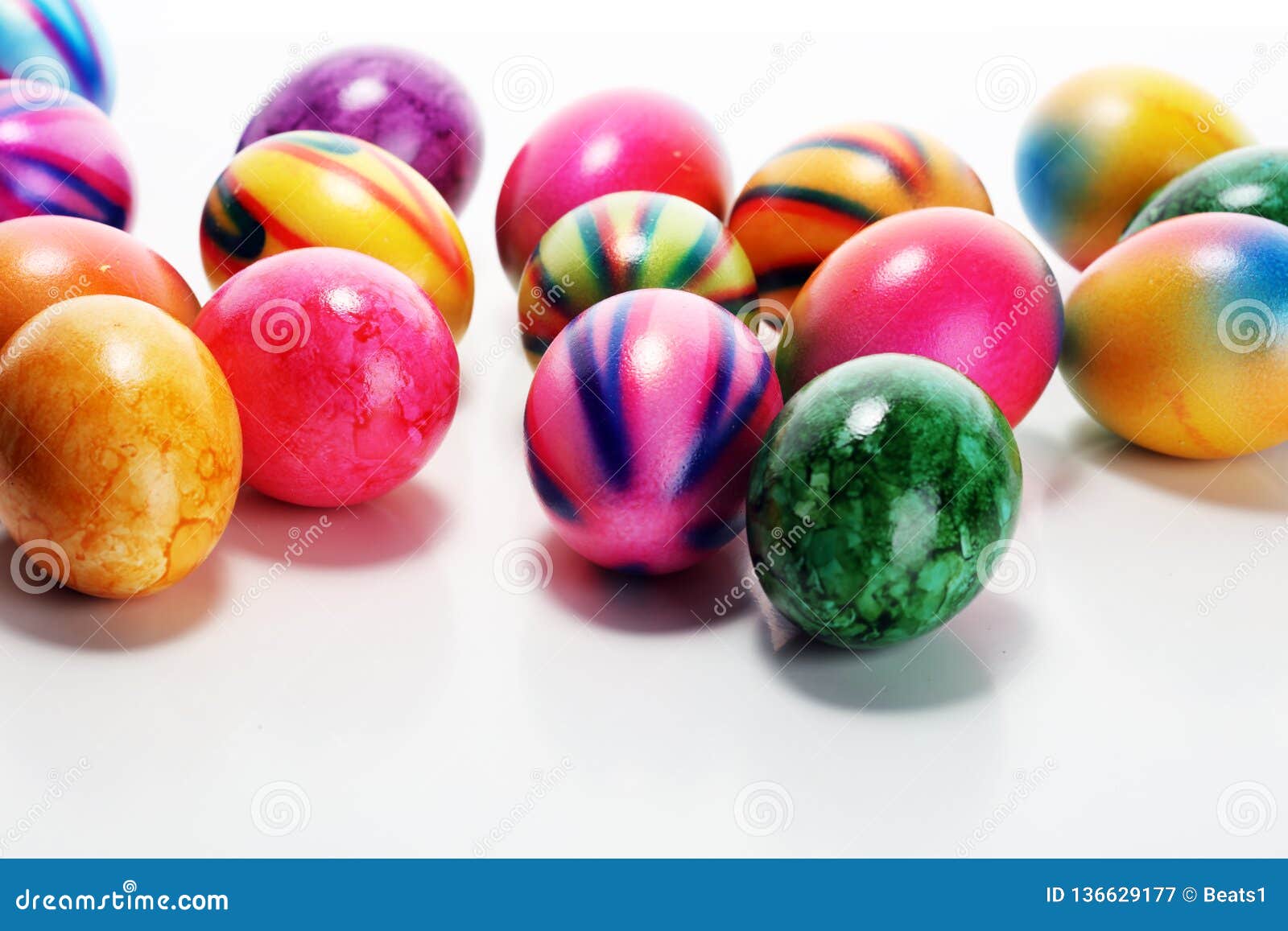 Row of Easter Eggs on Table. Easter Decoration Stock Image - Image of ...