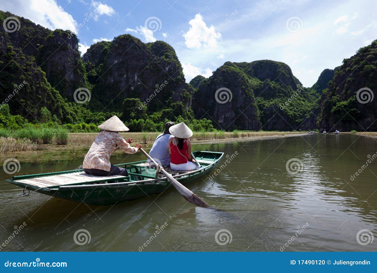 rowboat at halong bay