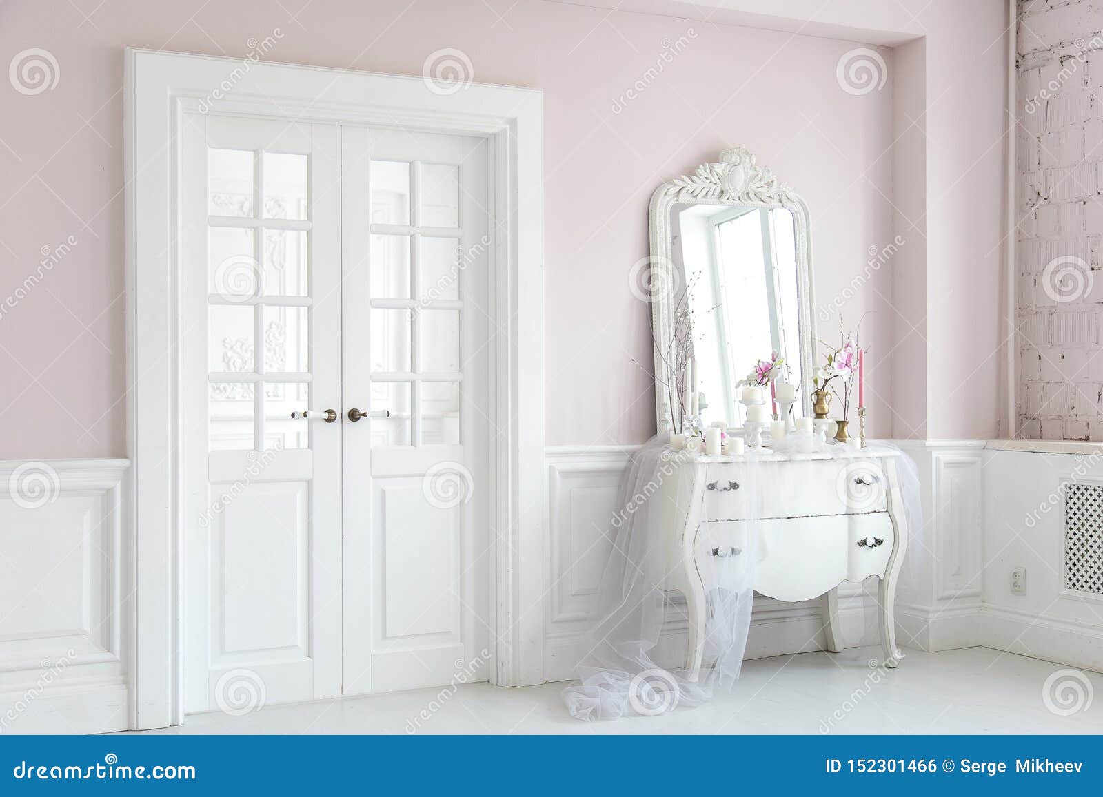 Royal Bedroom Place For Make Up Girls Elegant White