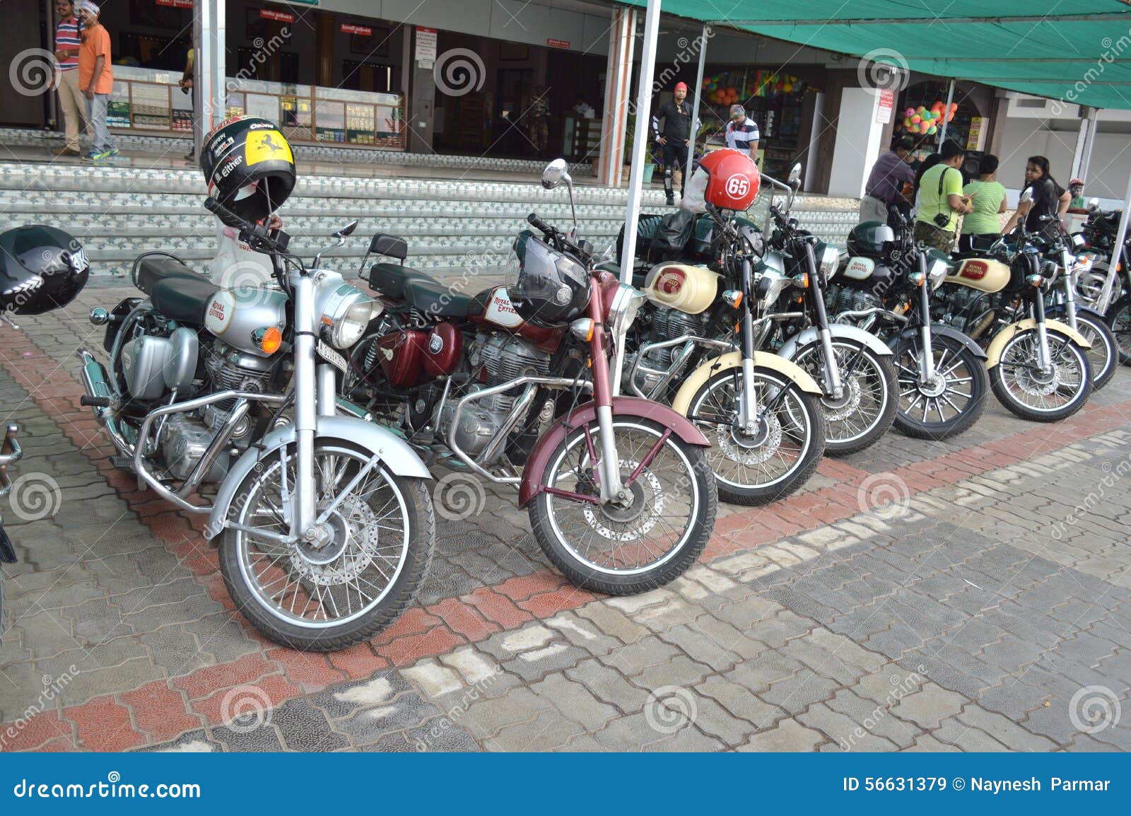 2,538 Royal Enfield Stock Photos - Free & Royalty-Free Stock Photos from  Dreamstime
