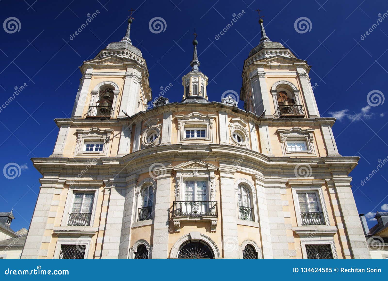 SEGOVIA, SPAIN - JULY 24, 2018: the Royal Palace of La Granja De San  Ildefonso. Editorial Image - Image of designer, formal: 134624585