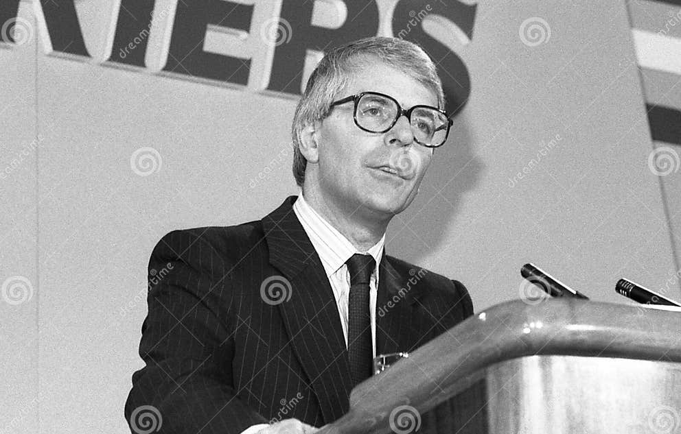Rt.Hon. John Major editorial photo. Image of cabinet - 19467421