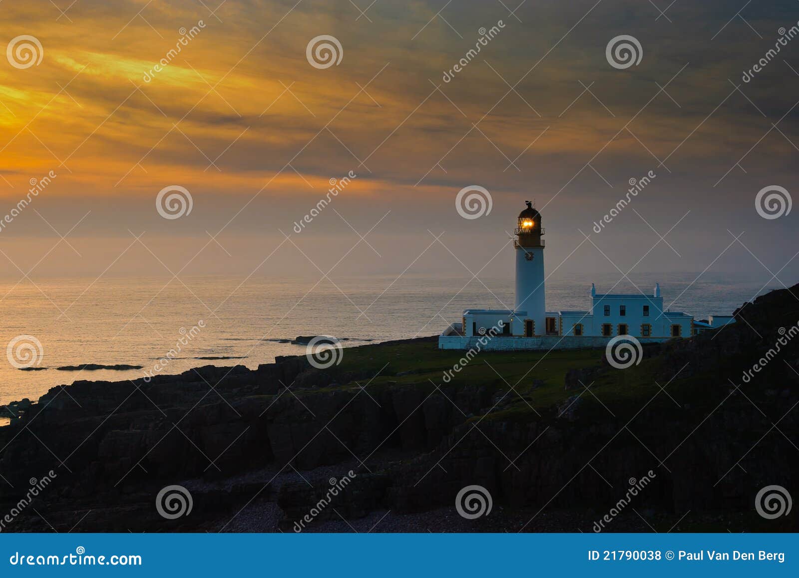 rua reidh lighthouse, scotland