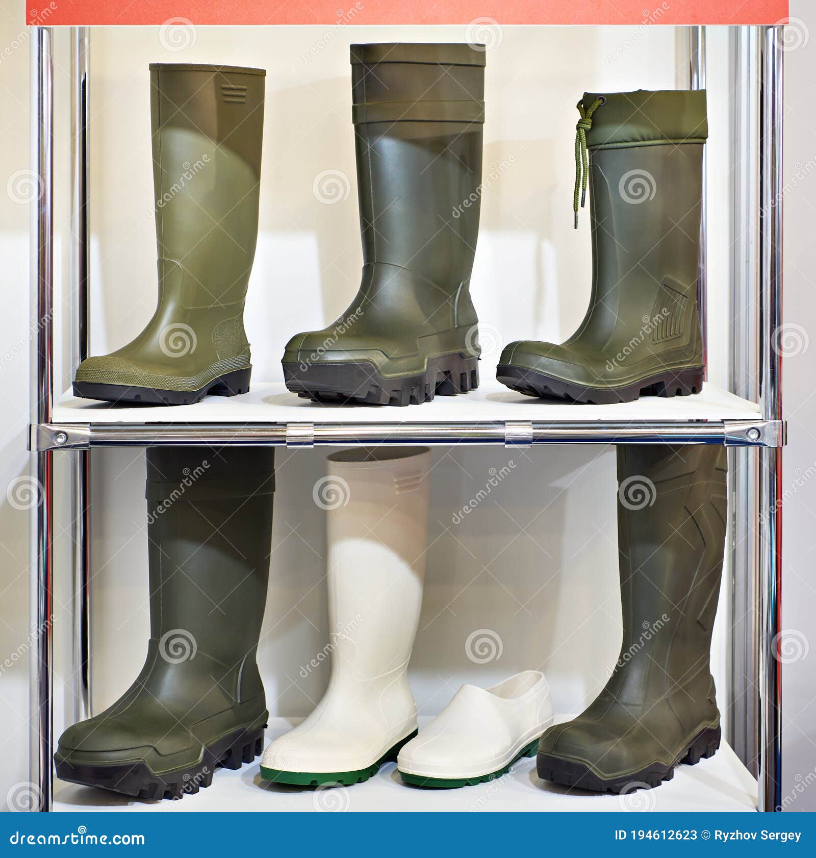rubber fishing boots