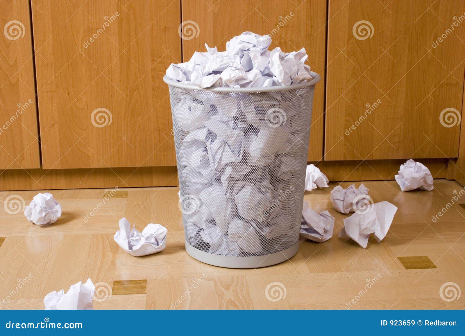 Rubbish room stock image. Image of brainstorm, dustbin 923659