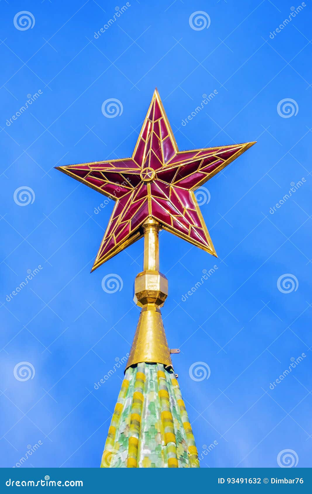 На каких башнях звезды. Спасская башня Кремля звезда. Рубиновые звезды Московского Кремля. Рубиновая звезда ВДНХ. Рубин звезда Кремль.
