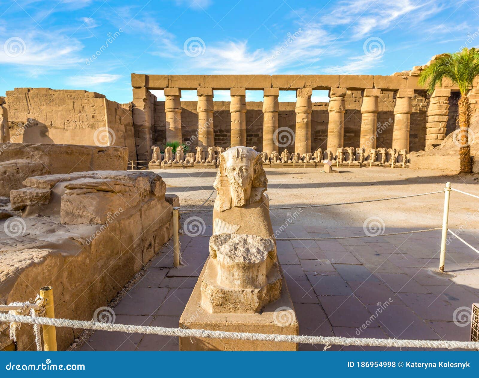 ruined statue in karnak
