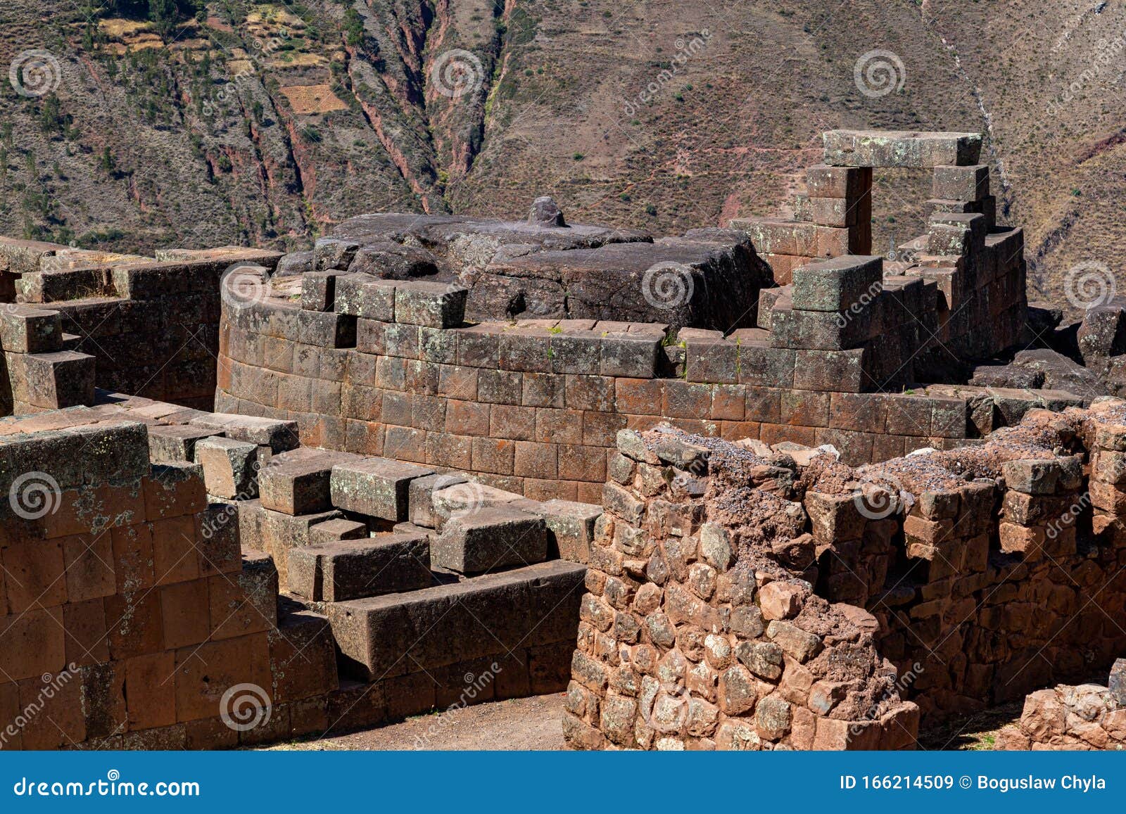 Ruins of the Temple of the Sun at Pisac in the Sacred Valley. Peru ...