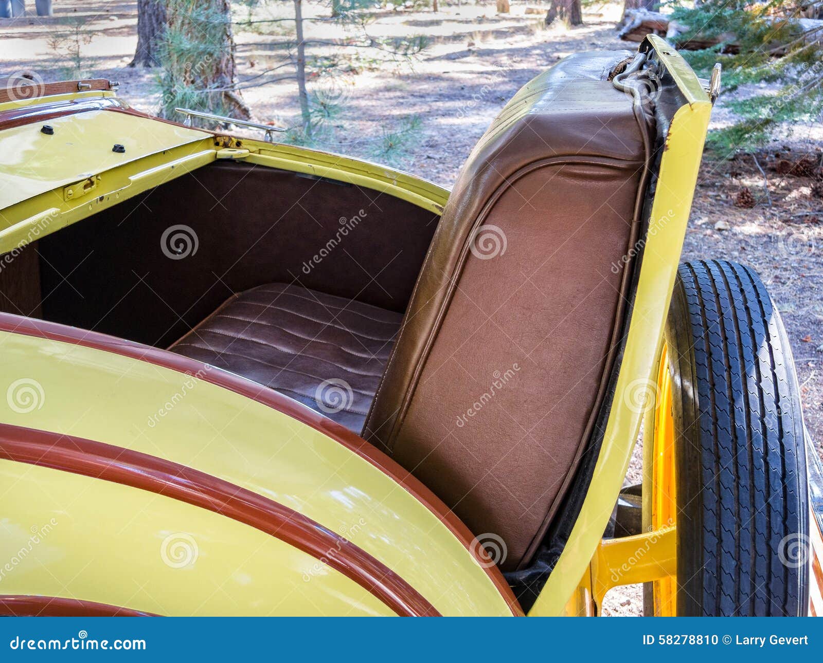 171 Rumble Seat Stock Photos - Free & Royalty-Free Stock Photos from  Dreamstime