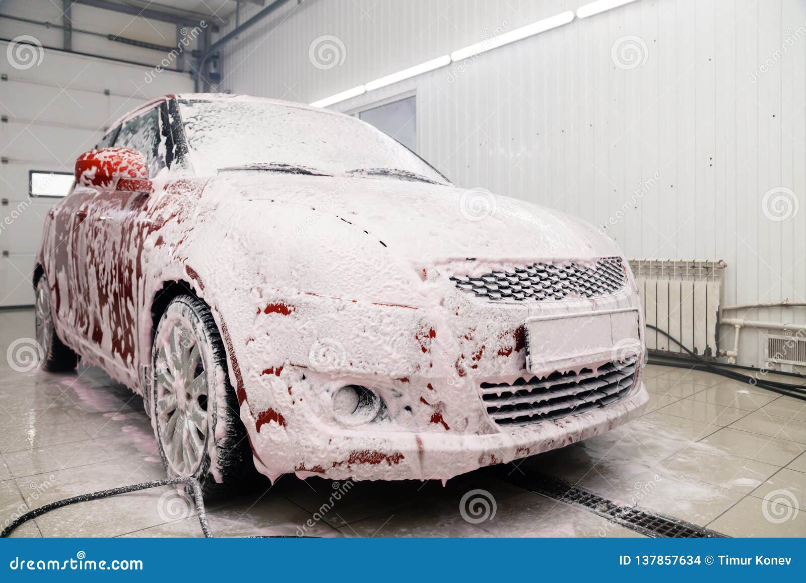 Russia Kemerovo 2019 01 05 Suzuki Swift Bright Red Small Car