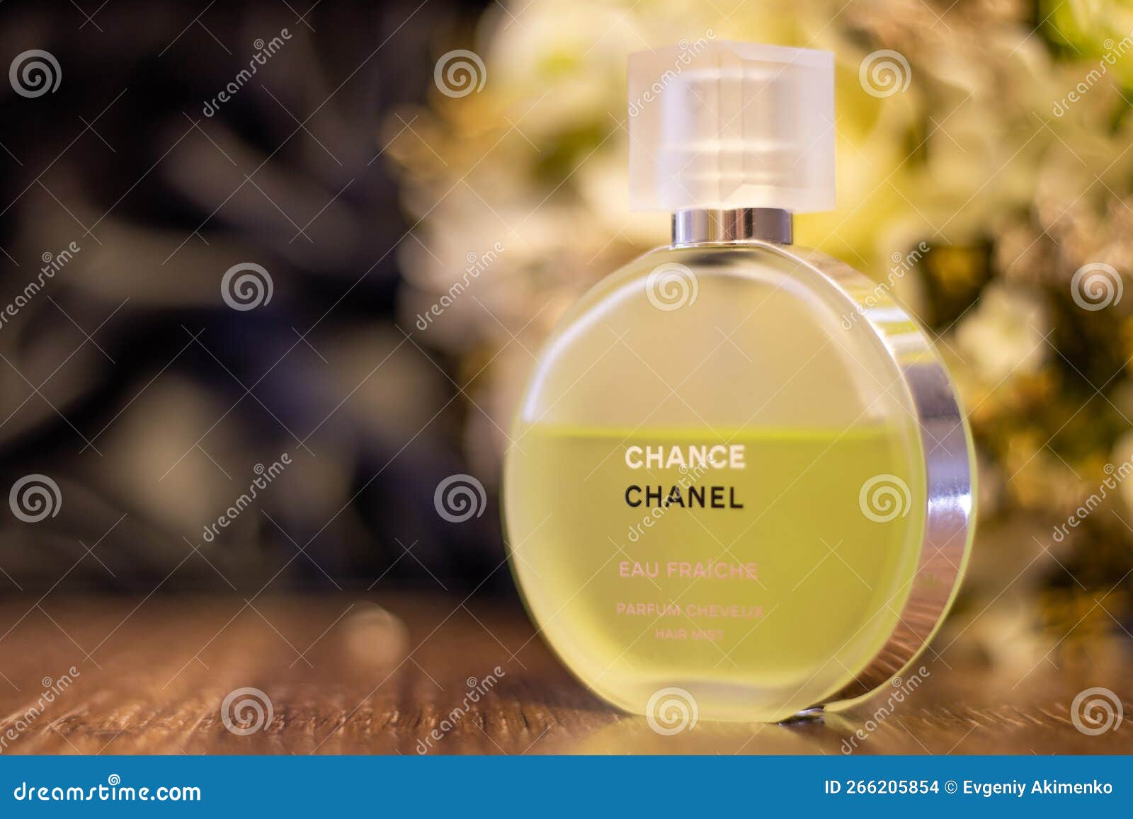 CHANEL CHANCE EAU FRAICHE Women EDP spray sample 1.5ml/0.05oz Aug. 2023  item NIB