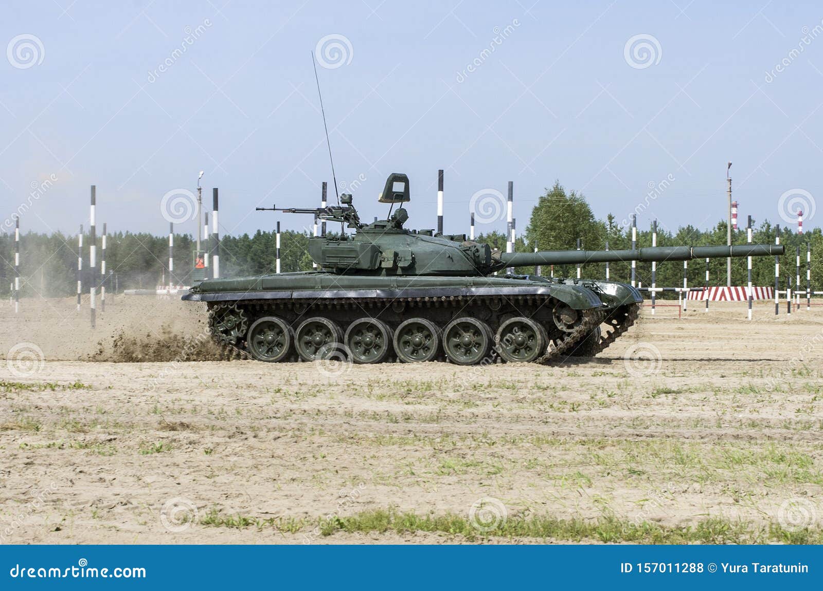 Russia Tyumen August 11 19 International Army Games Final Safe Route Russian Medium Tank T 72b1 Editorial Stock Photo Image Of Destroy Flag