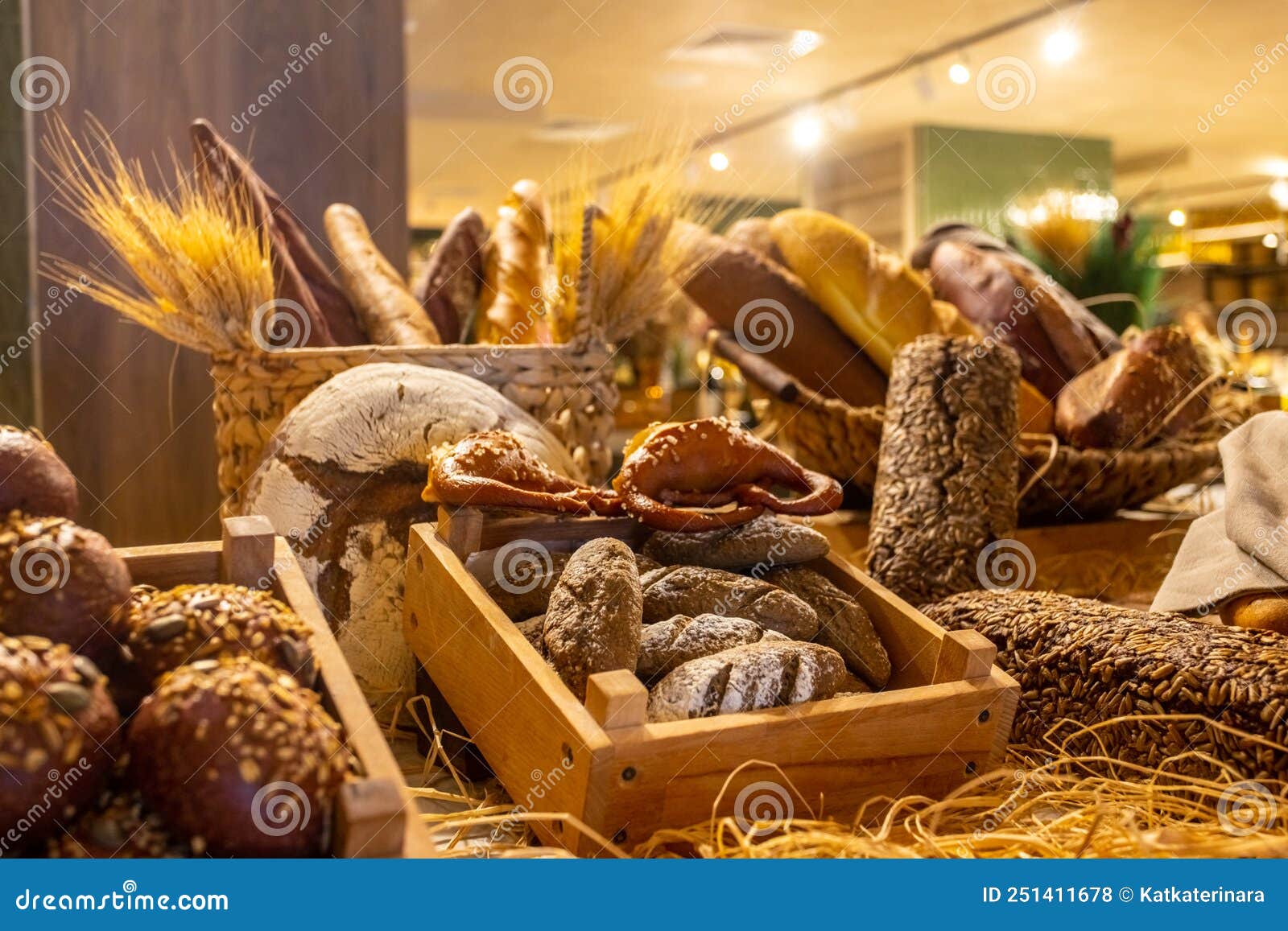 Rustic Set with Bread Buffet for Decoration Design. Rustic Wood
