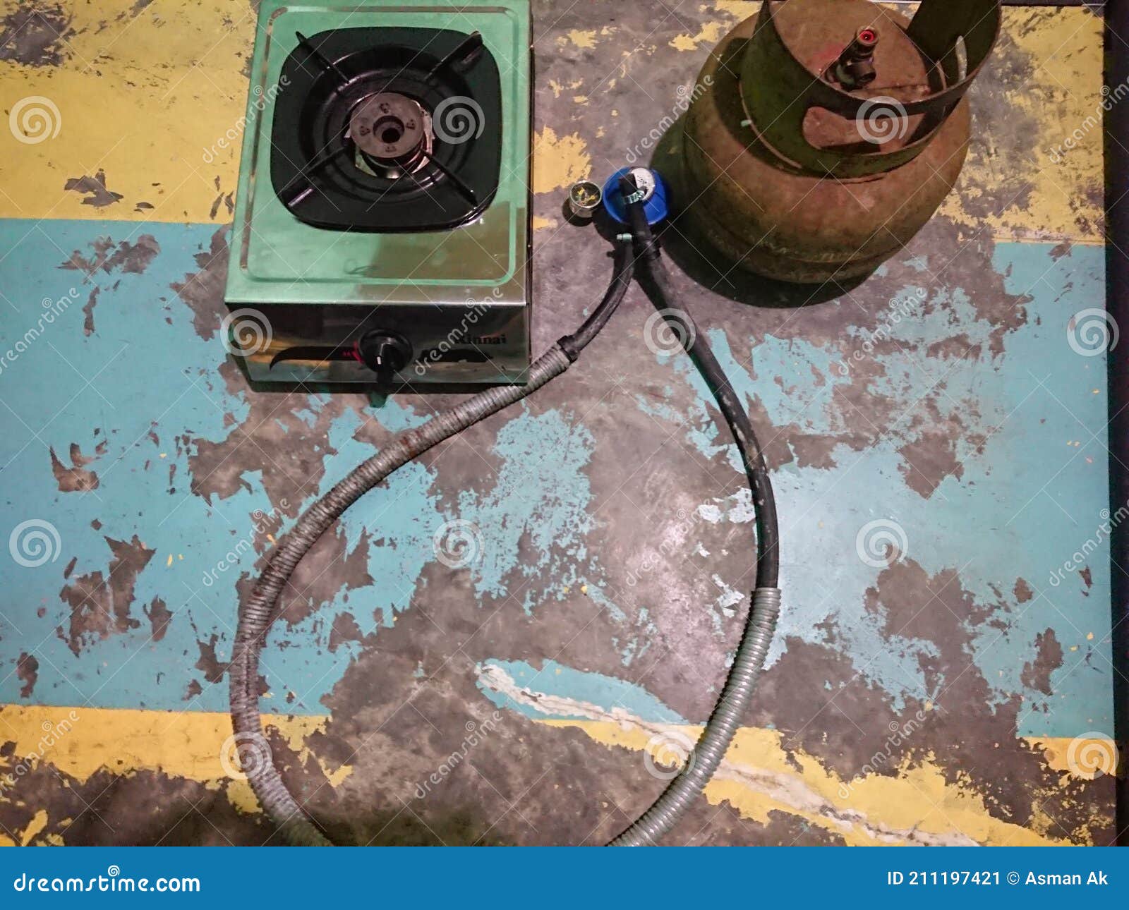 Rusty gas stove stock image. Image of stove, rusty, rust 211197421