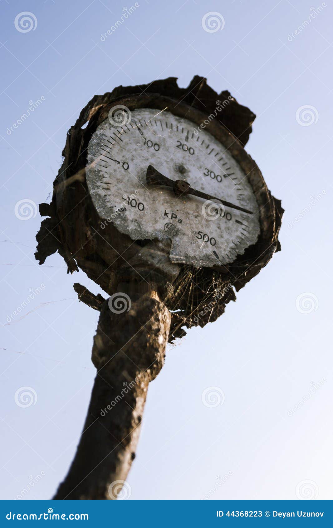 Rust Old Broken Pressure Gauge Stock Photo Image 44368223