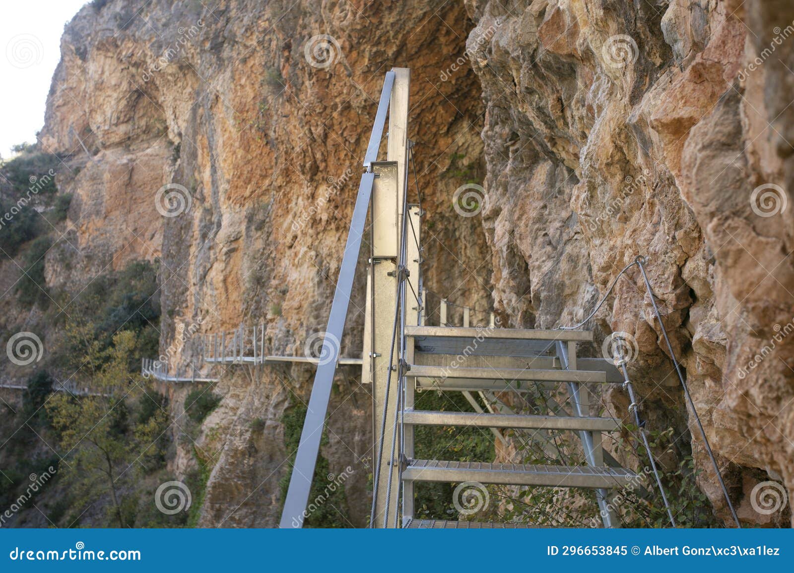 ruta de las pasarelas, alquÃ©zar. beautiful route across the river crossing metal walkways and nature trails through the mountain.