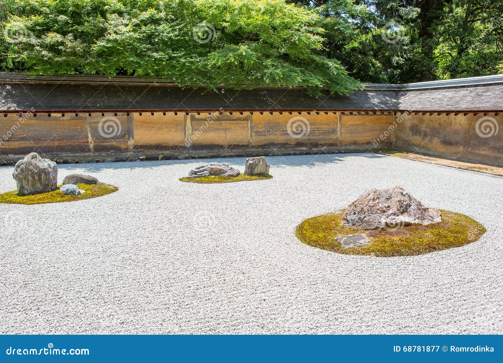 Ryoan籍寺庙石庭院在京都 日本库存图片 图片包括有岩石 绽放 日本 传统 横向 京都