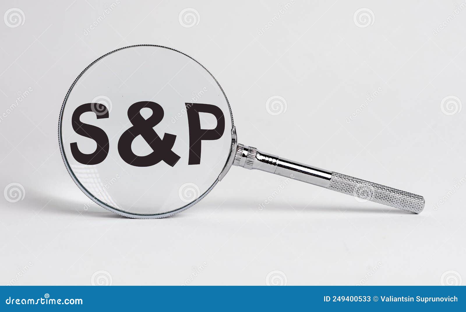 s and p indexes analysis through magnifying lens