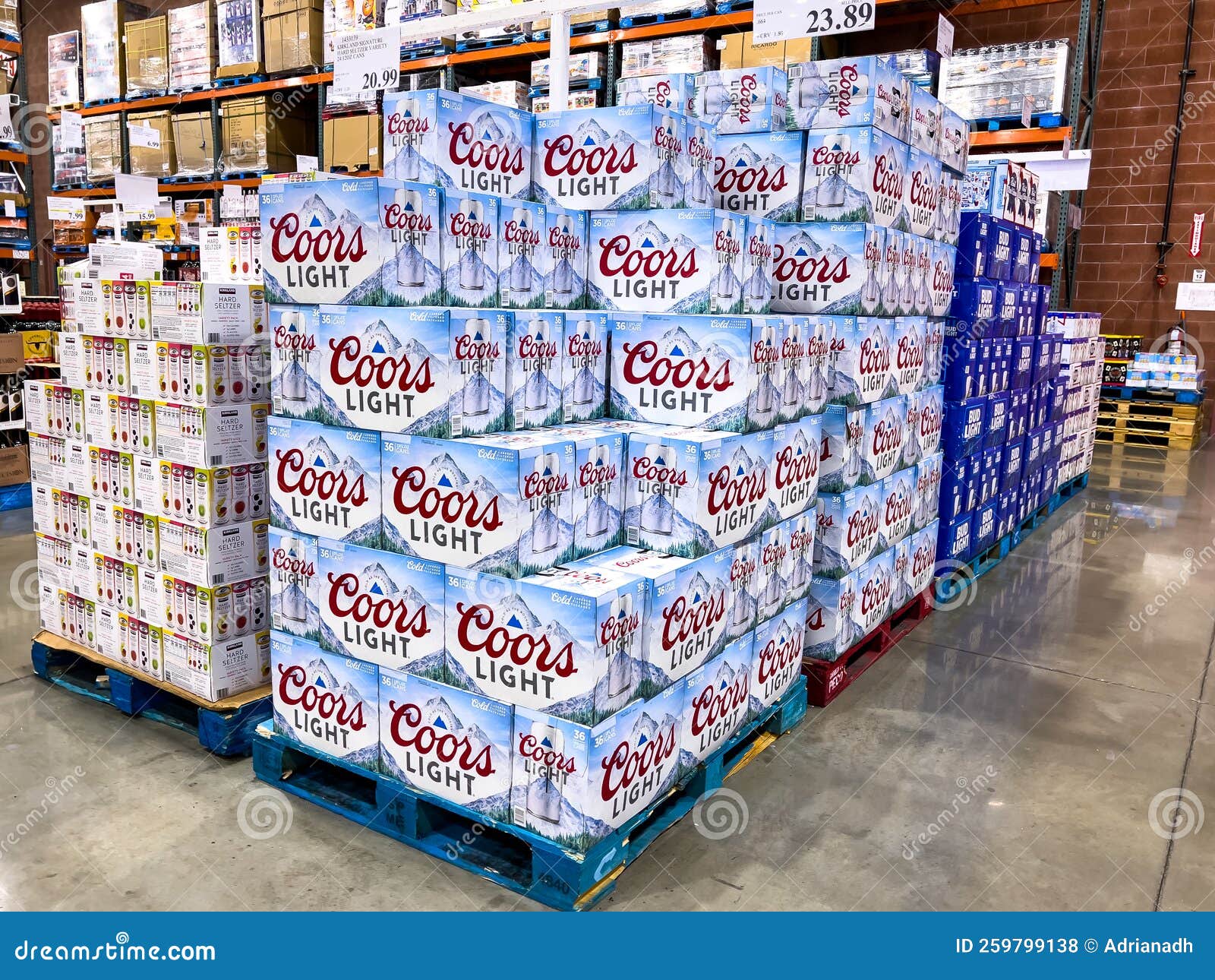 Special Coors Light Trade In Event In Front Of The Allegiant Stadium special-coors-light-trade-in-event-in-front-of-the-allegiant-stadium