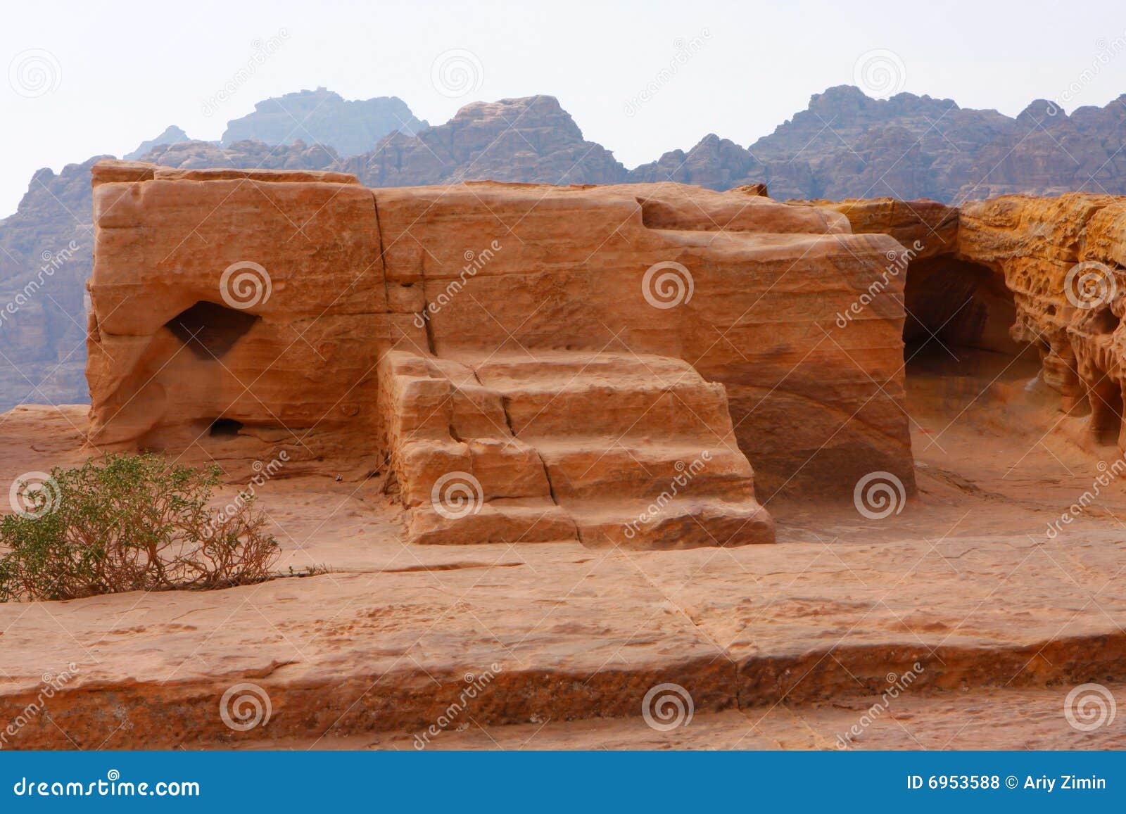 sacrifice place in ancient petra,