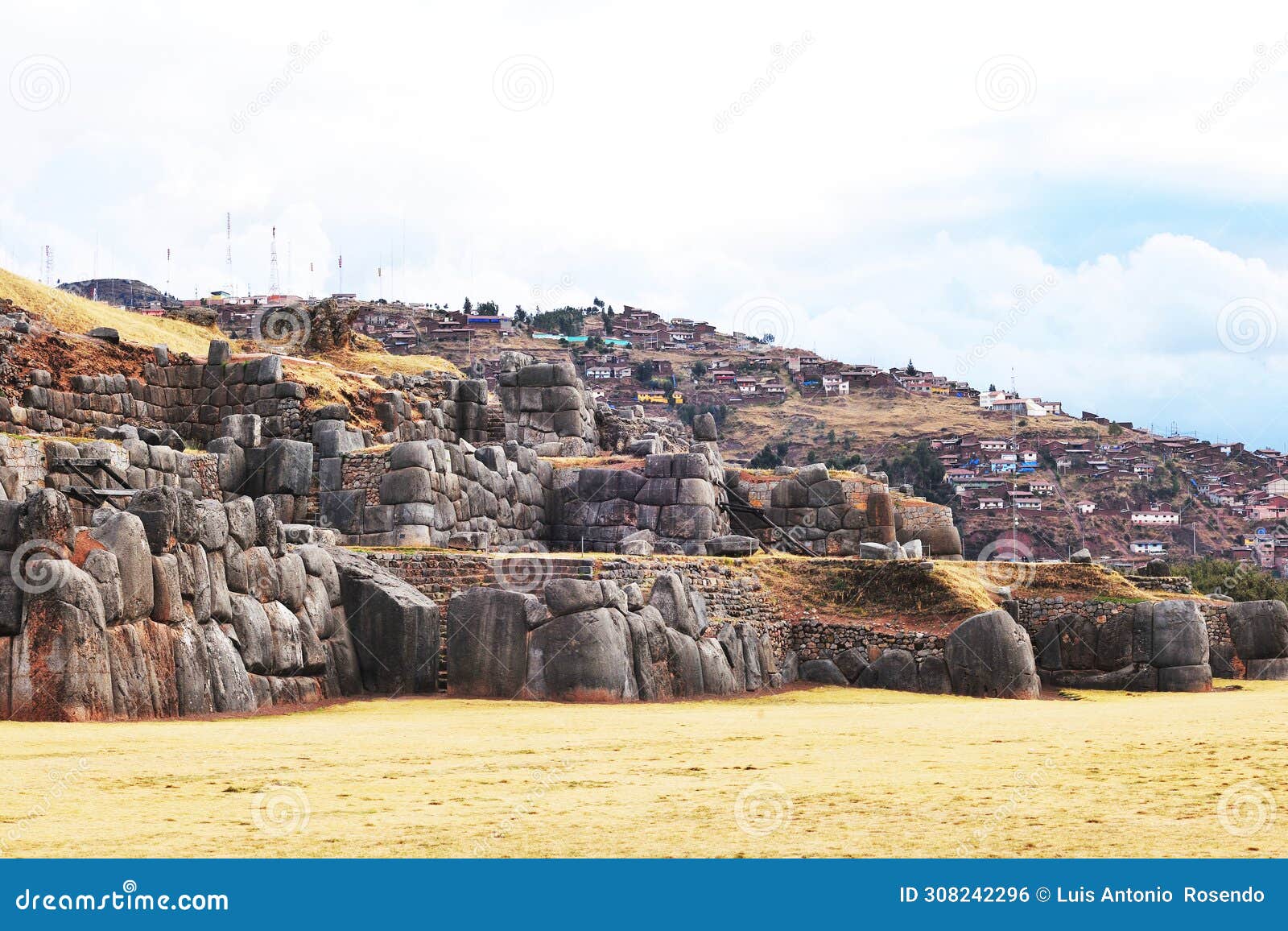 sacsayhuaman, ruinas incas en cusco, peru