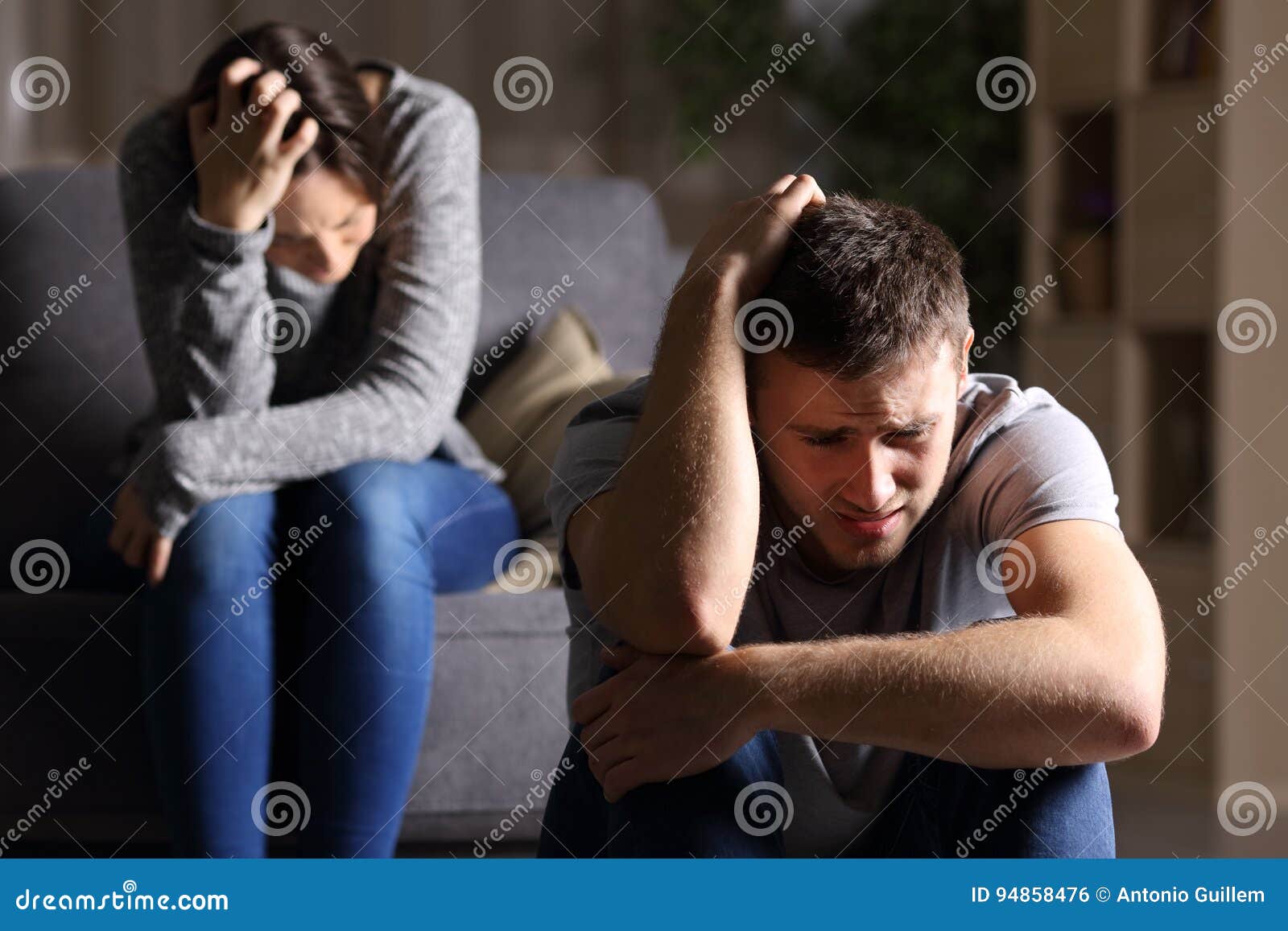 sad couple after breaking up