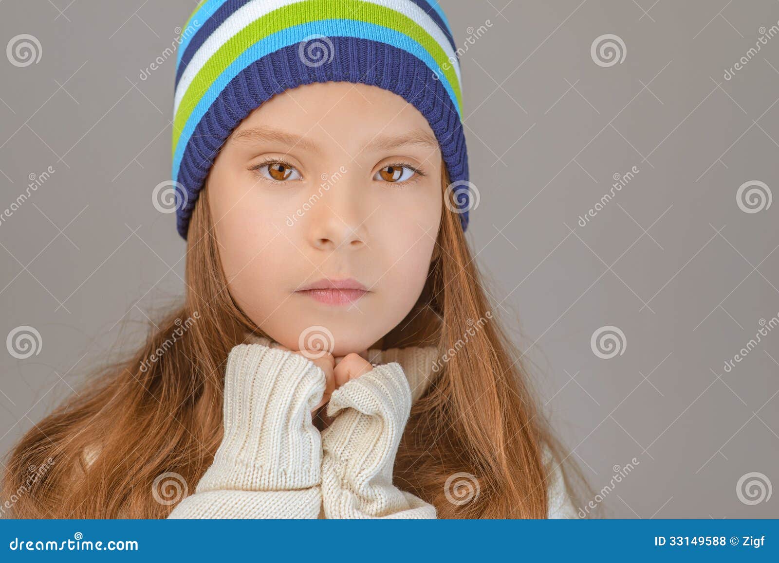 Sad Little Girl in Knitted Cap Stock Photo - Image of beauty, adorable ...